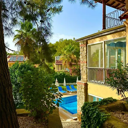 Private Among Trees, With A Private Pool Hotel